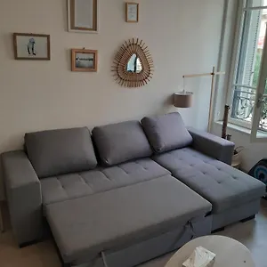  Appartement Magnifique De Gamme Entier T2 Vieux Port France