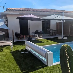  Appartement Domaine De La Chapelle à Les Pins - Jacuzzi Privatif - Alpes Maritimes France