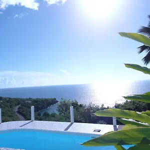  Hébergement de vacances Alamanda Guadeloupe